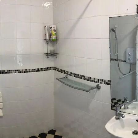 Isserkelly House بيت خشبي Clonbur