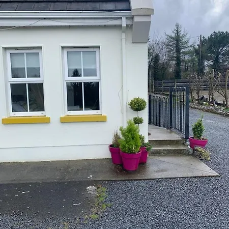 Isserkelly House بيت خشبي