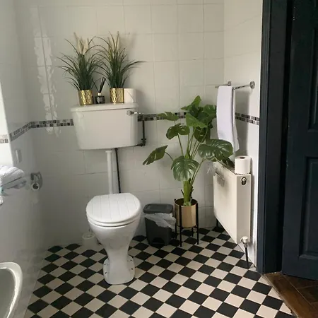 بيت خشبي Isserkelly House Clonbur