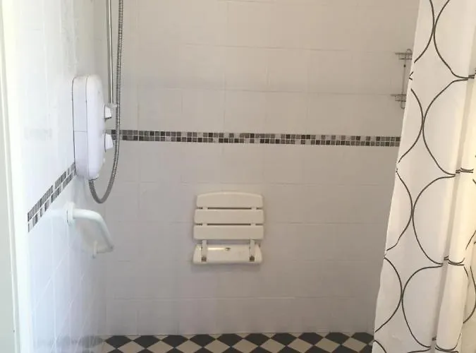 Isserkelly House 롯지